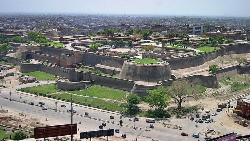 About PeshawarStays
